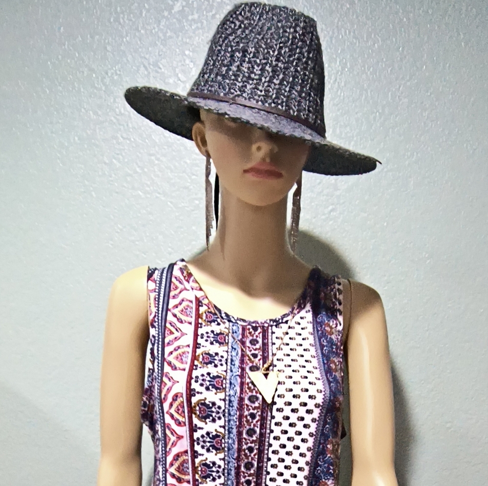 Discreet Paisley Knit A Line Dress.            Size L.